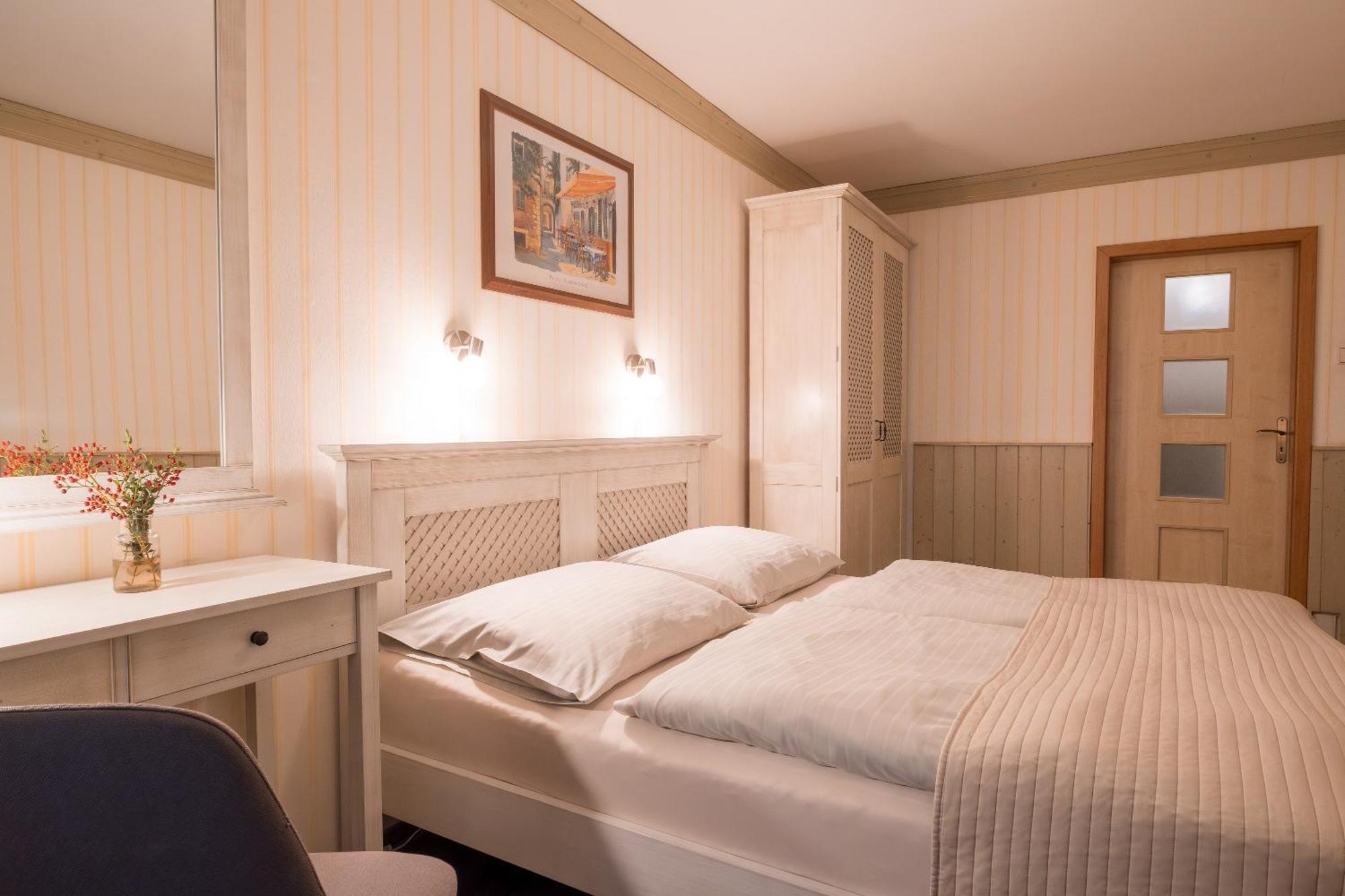 Hotel Maxant Frymburk Chambre photo